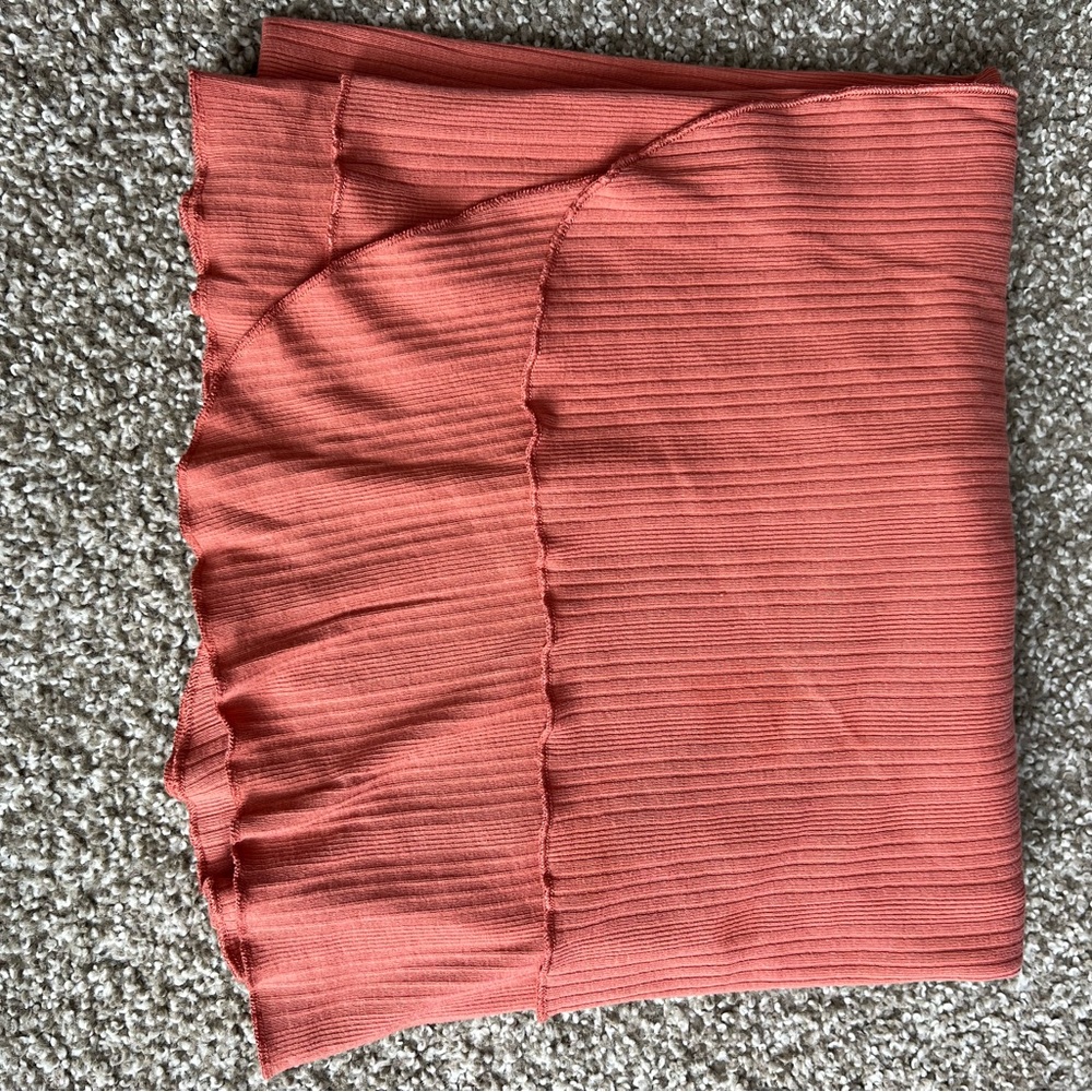 Kate Quinn Rust Ribbed Knit Apparel